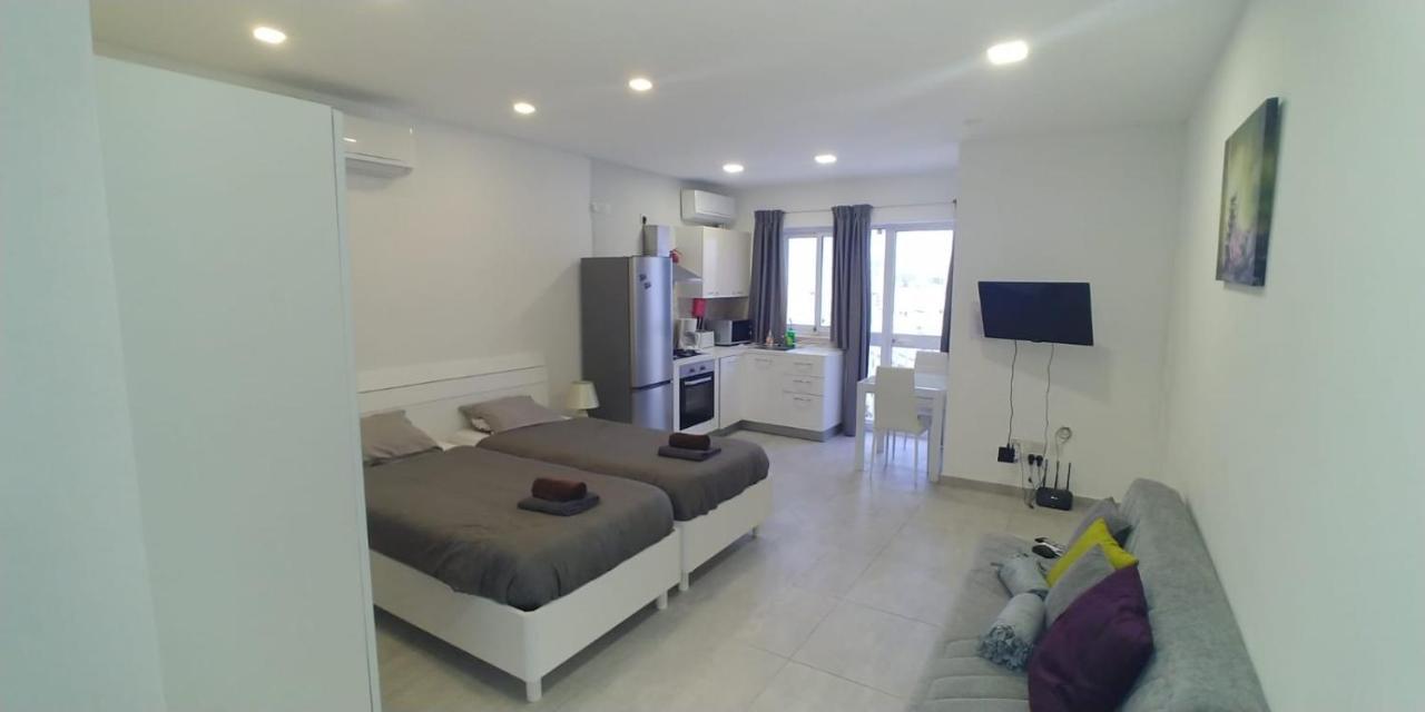 Gzira Wonderful Apartments With Shared Jacuzzi And Panorama Rooftop מראה חיצוני תמונה
