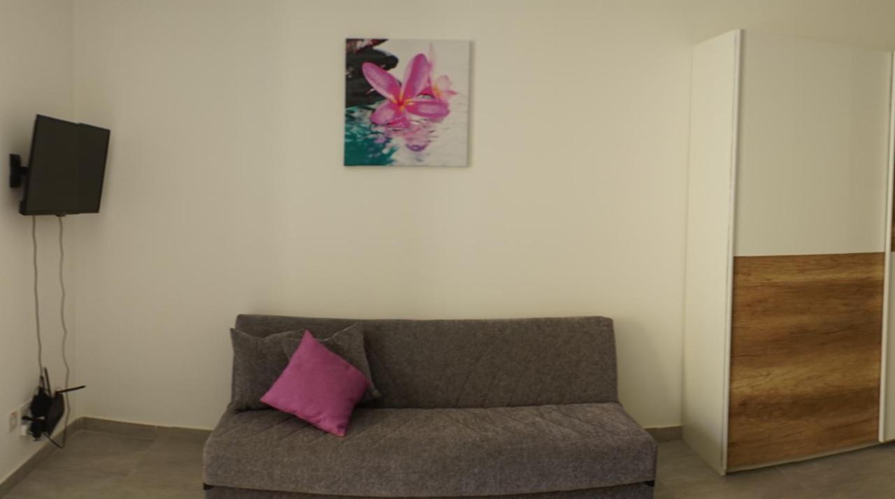 Gzira Wonderful Apartments With Shared Jacuzzi And Panorama Rooftop מראה חיצוני תמונה