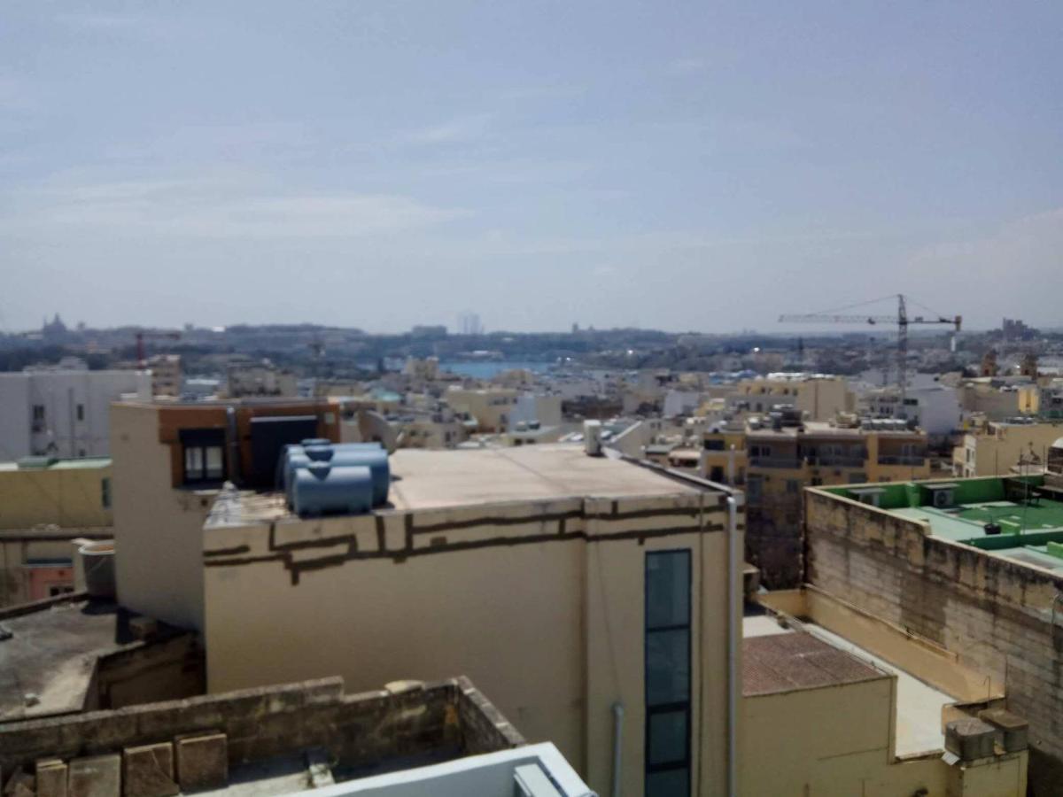 Gzira Wonderful Apartments With Shared Jacuzzi And Panorama Rooftop מראה חיצוני תמונה
