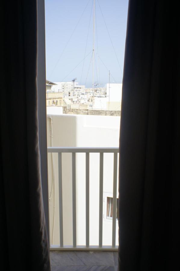 Gzira Wonderful Apartments With Shared Jacuzzi And Panorama Rooftop מראה חיצוני תמונה